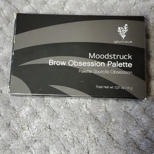 Younique Moodstruck Brow Obsession Palette